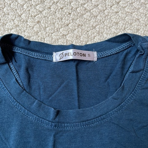 Vintage Peloton Tank size Small - Picture 4 of 8